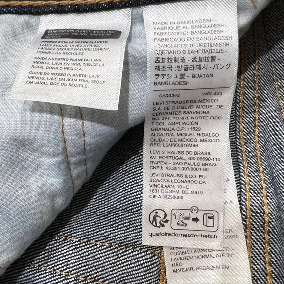 Levi's 550 Dark Wash - Picture 8 of 9